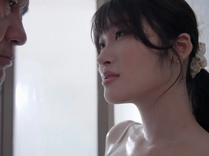 ông chồng bỏ bê, cô vợ được ông chú giúp thỏa mãn cơn dâm đãng lồn